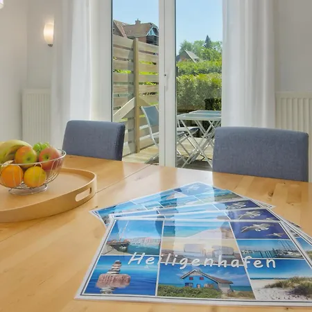 Haus Lizard Vakantiehuis Heiligenhafen